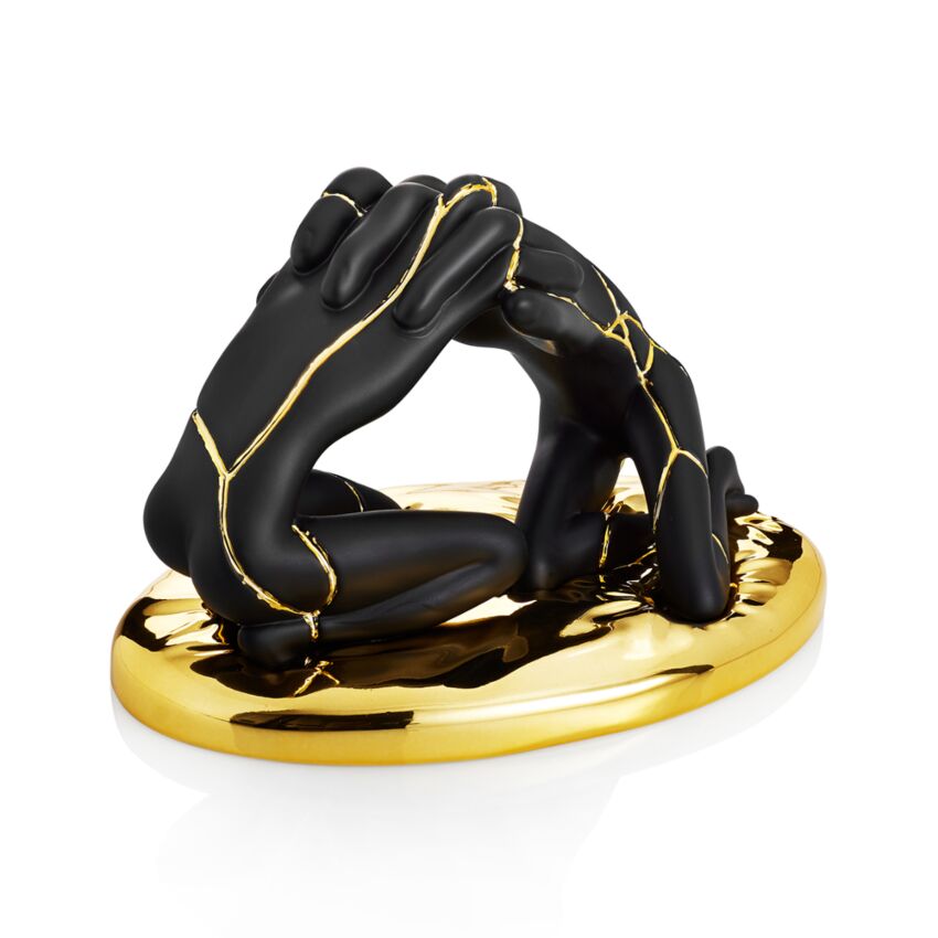 OTTAVIANI Scultura abbraccio "kintsugi" nera 23399K