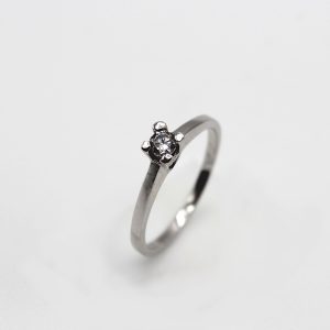 Anello Solitario in Argento 925