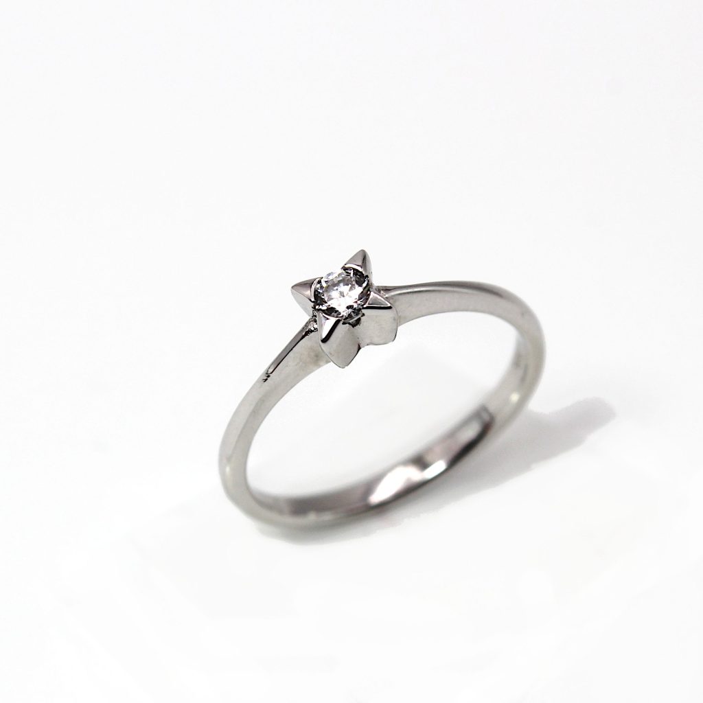 Anello Solitario Stella in Argento 925