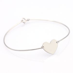 Bracciale Rigido con Cuore in Oro 18 Carati Personalizzabile