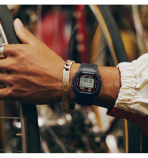 CASIO G-SHOCK DW-5600RL-1ER - immagine 5